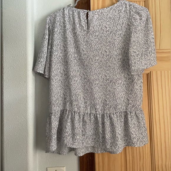 Apt 9 peplum blouse black and white size S - Picture 3 of 3